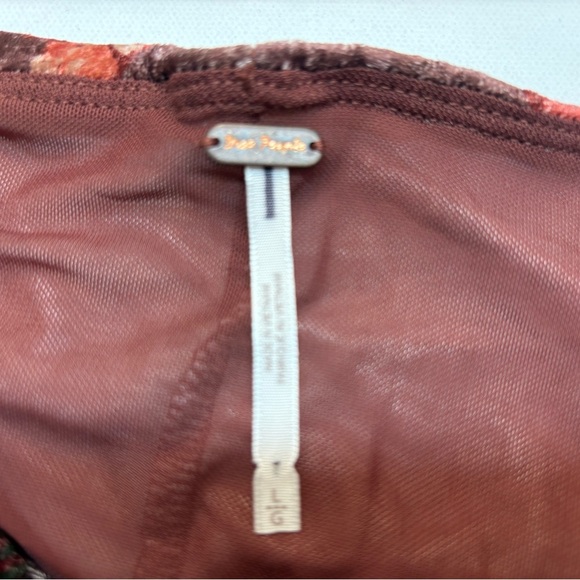 Free People Sweet Memories Velvet Top Large Floral Ruched Off Shoulder Blouse - Picture 6 of 6